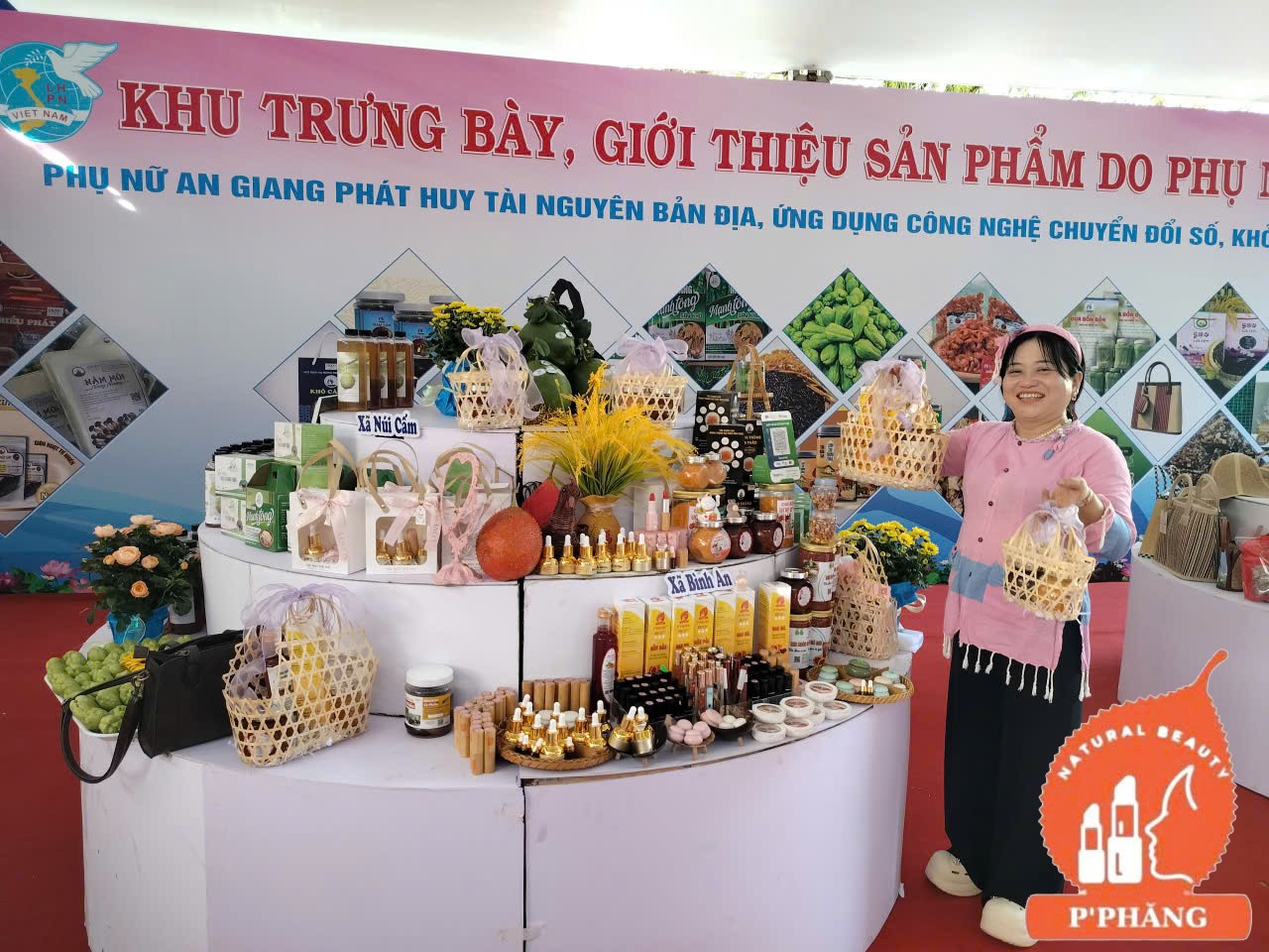 TRƯNG BÀY TẠI ĐH ĐẠI BIỂU TỈNH AN GIANG